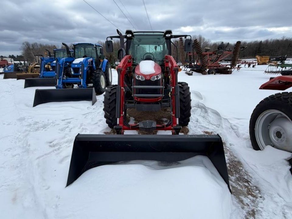 Massey Ferguson 4707