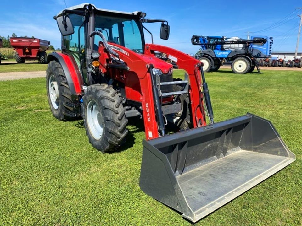 Massey Ferguson 4708