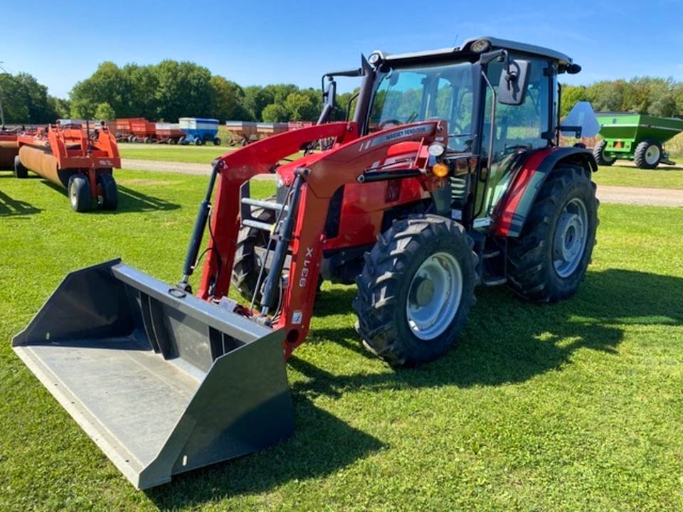 Massey Ferguson 4708