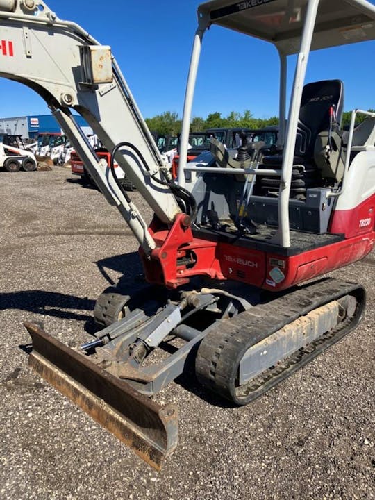 TAKEUCHI TB230