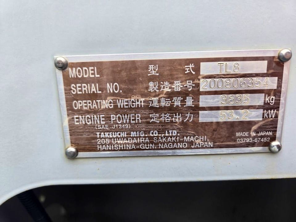 TAKEUCHI TL8