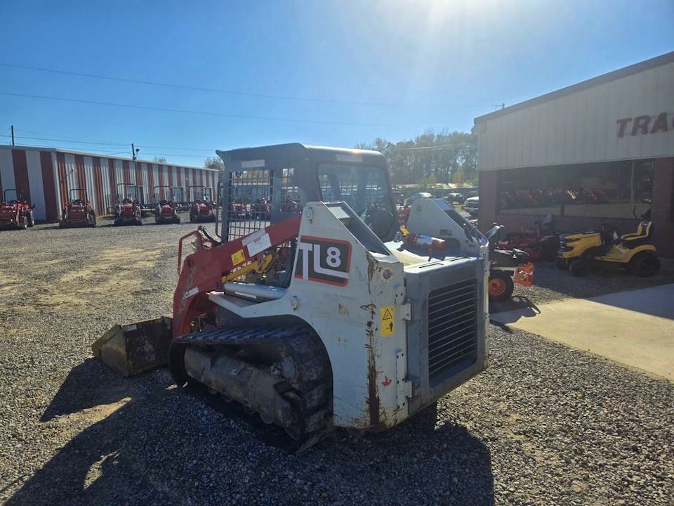 TAKEUCHI TL8