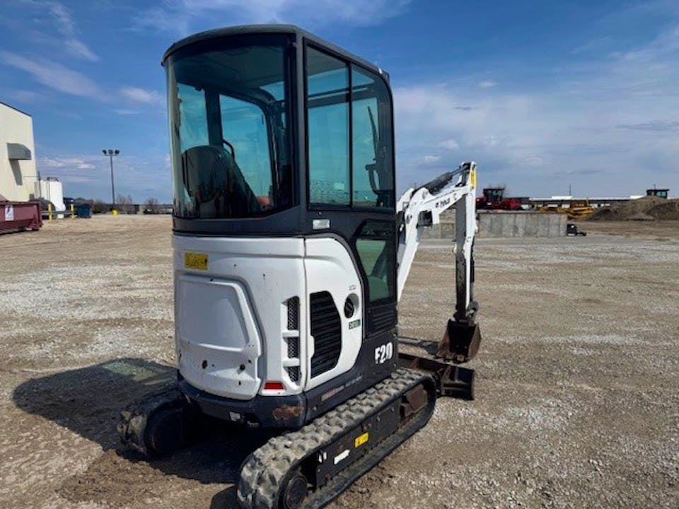 Bobcat E20