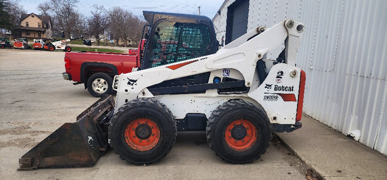Bobcat S850