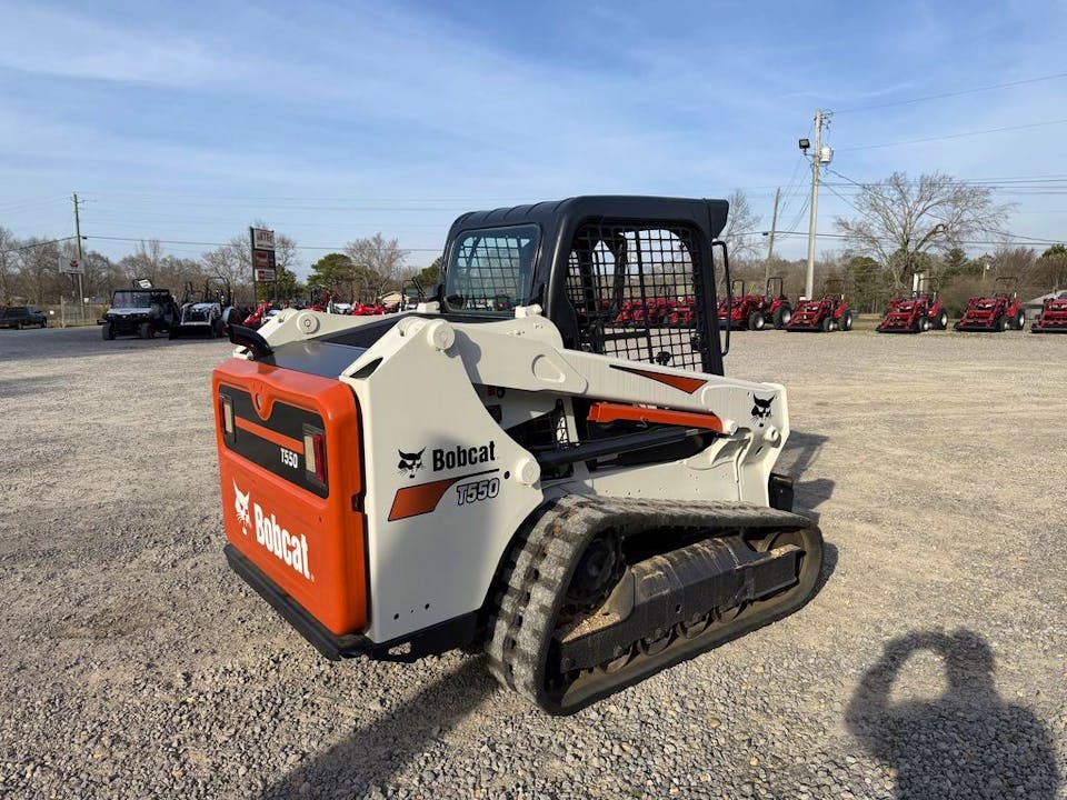 Bobcat T550