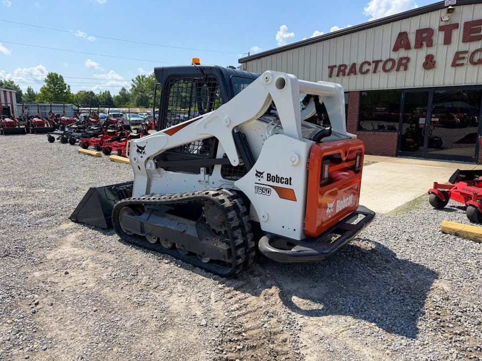 Bobcat T650
