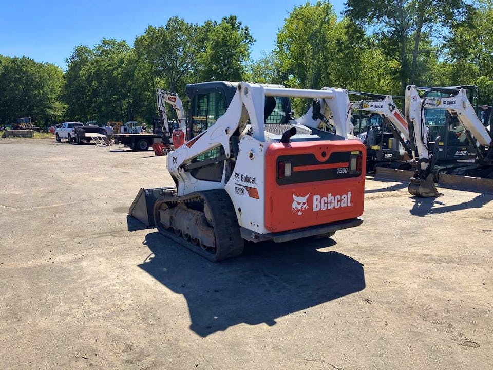 Bobcat T590