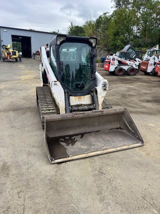 Bobcat T590
