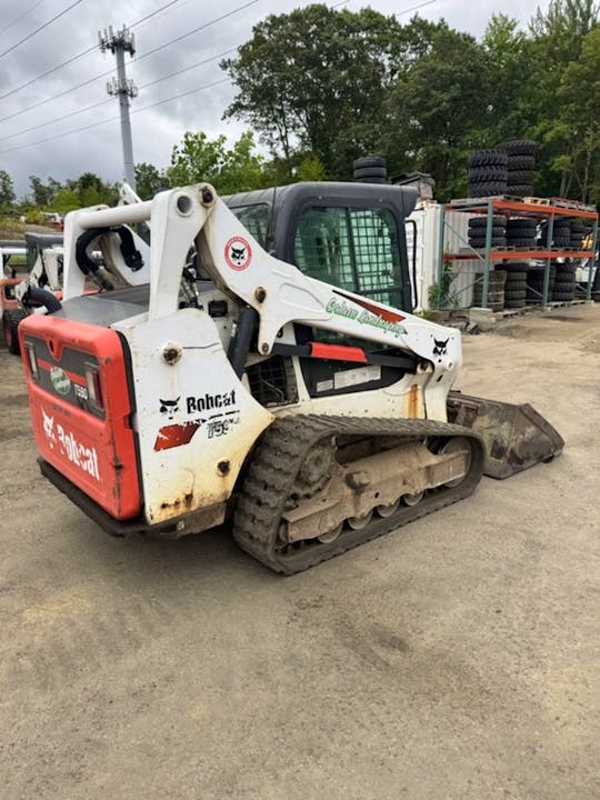 Bobcat T590