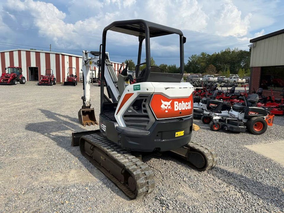 Bobcat E35i