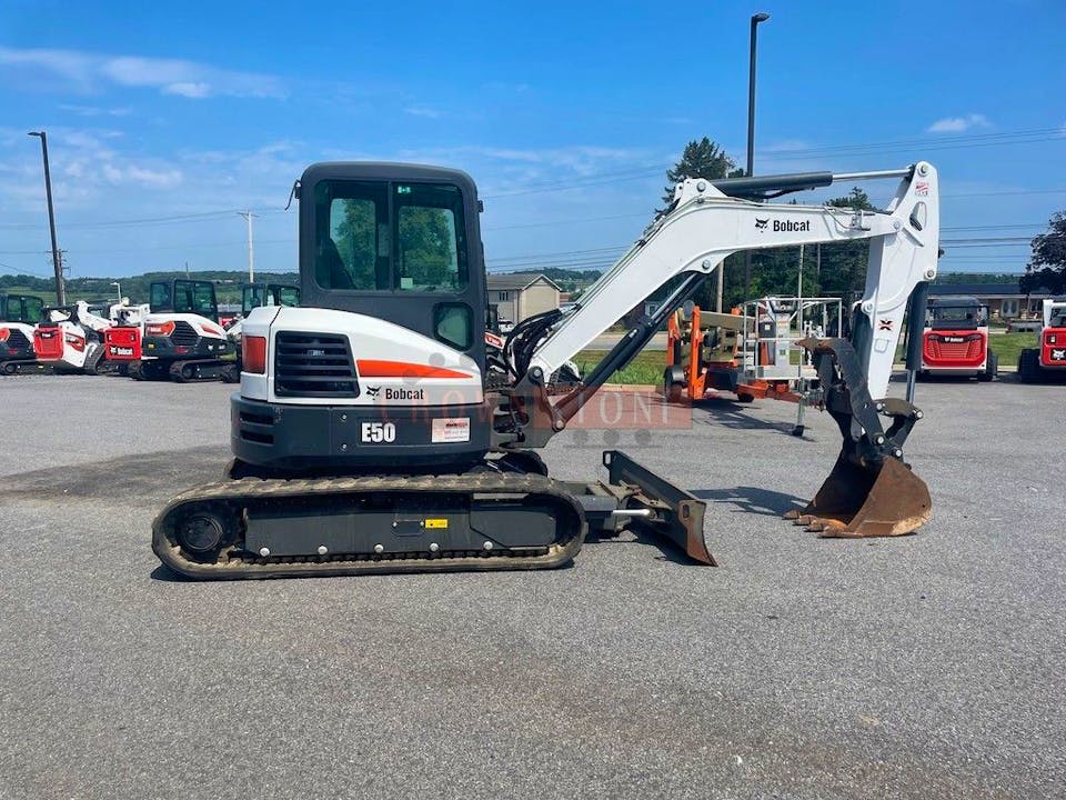 Bobcat E50