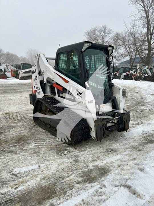 Bobcat T595