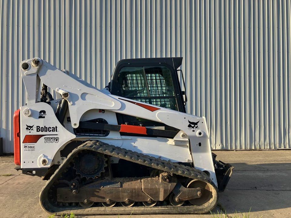 Bobcat T870