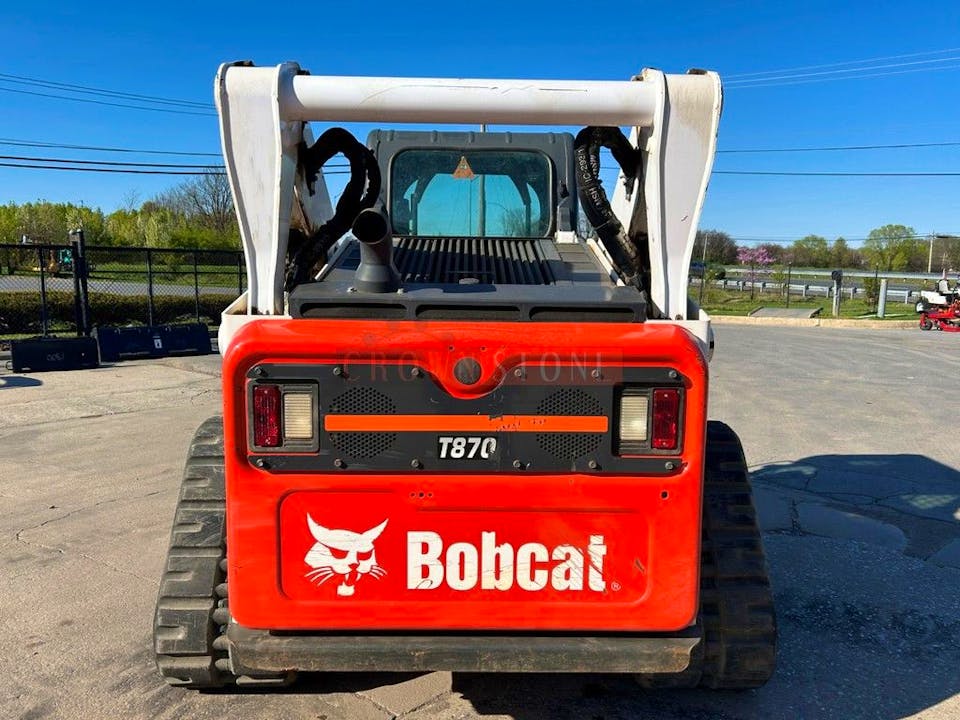 Bobcat T870