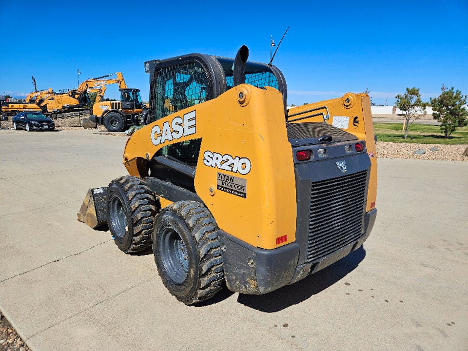 Case SR210