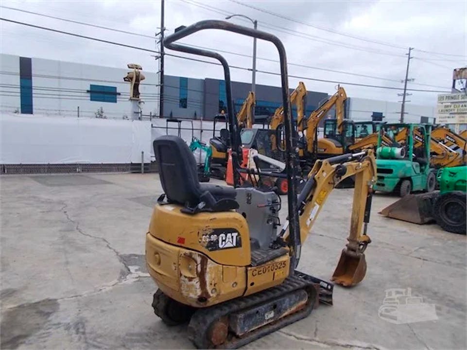 Caterpillar 300.9D