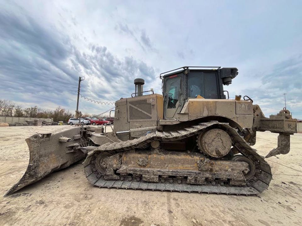 Caterpillar D6XE