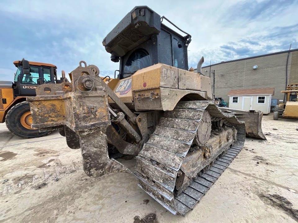 Caterpillar D6XE