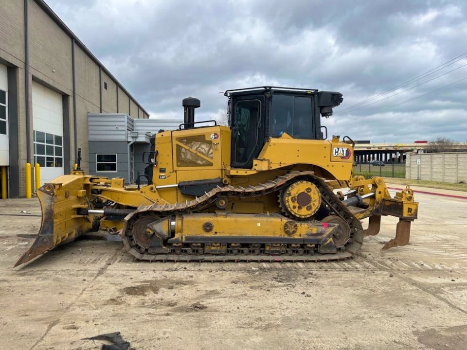 Caterpillar D6XE