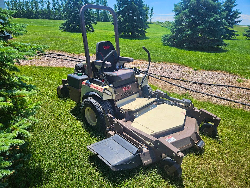 GRASSHOPPER 725DT