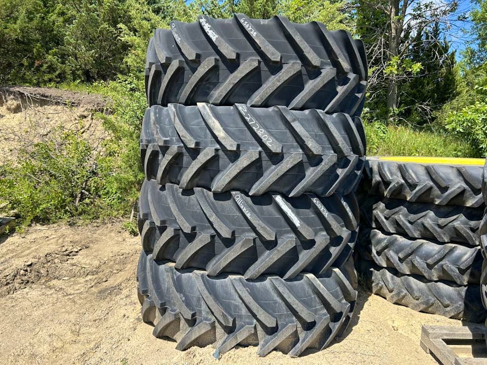 Alliance 650/85R38
