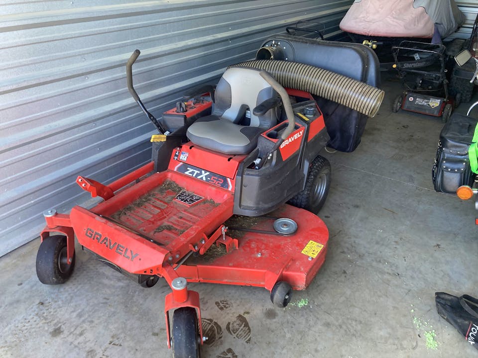 Gravely ZT X 52