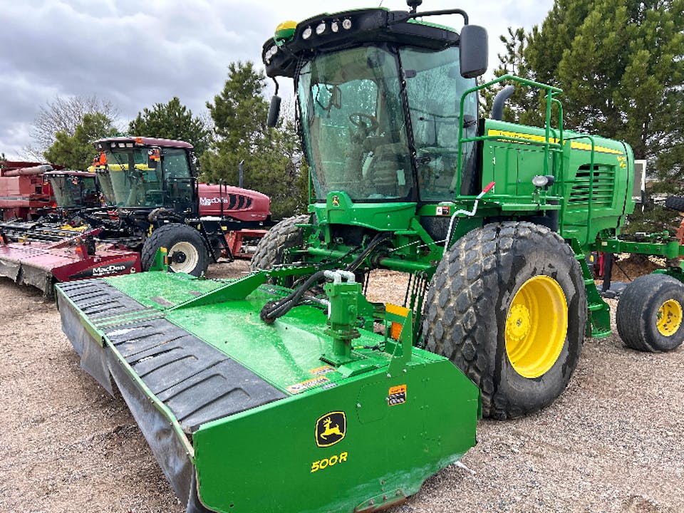 John Deere W235