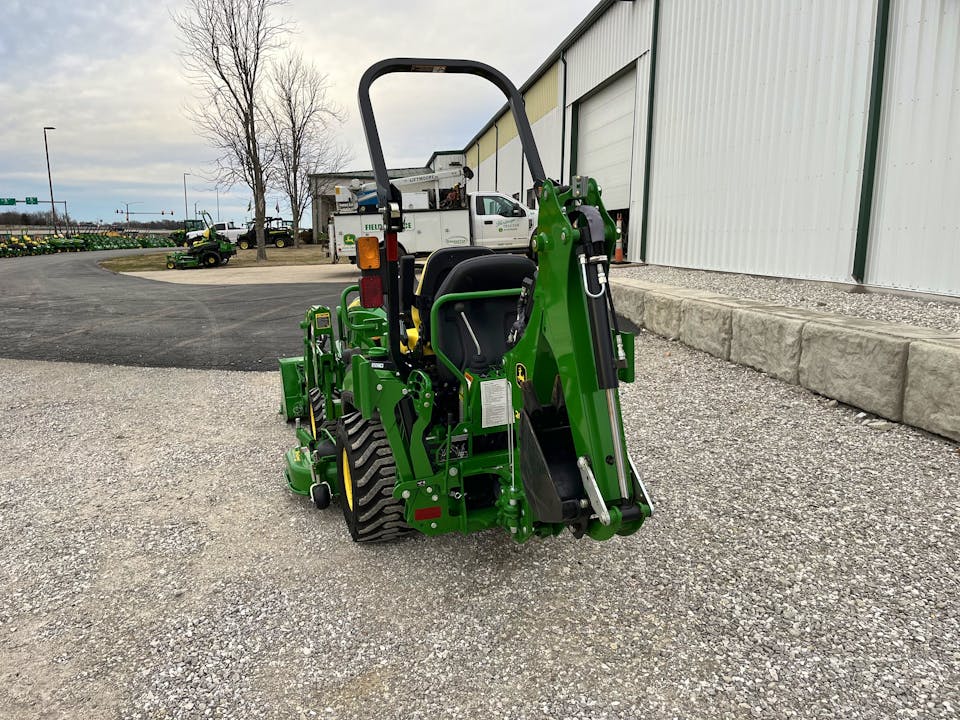 John Deere 1025R