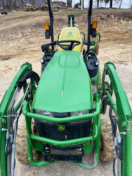 John Deere 1025R