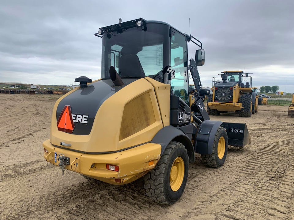 John Deere 244L