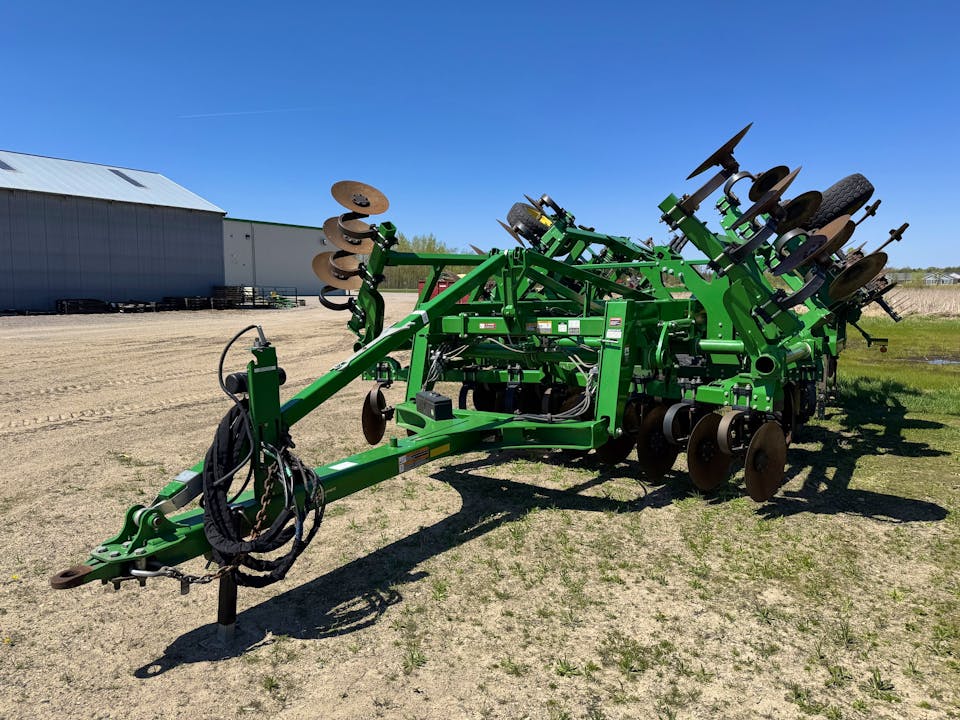 John Deere 2730