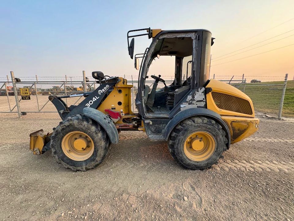 John Deere 304L