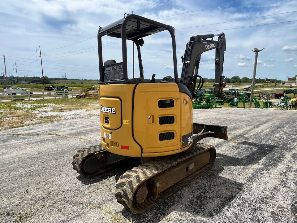 John Deere 30G