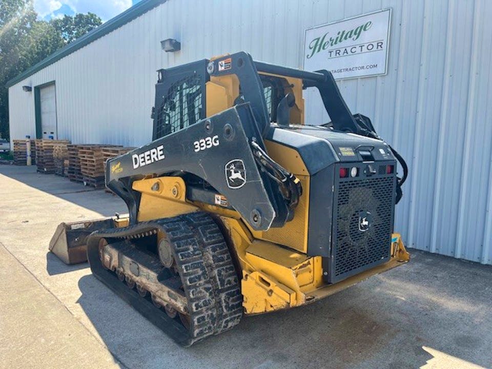 John Deere 333G
