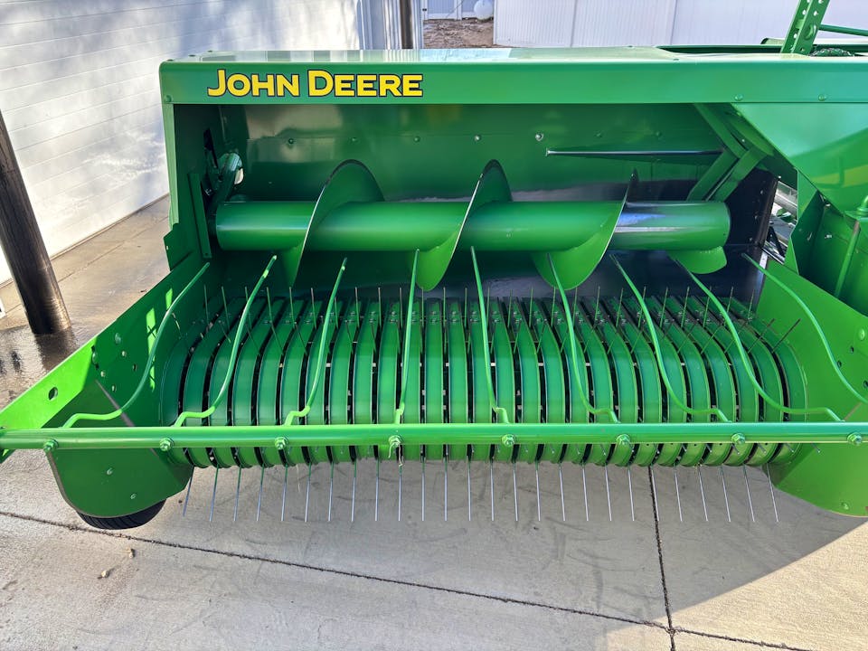John Deere 348