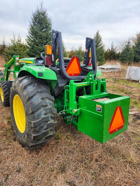 John Deere 4066M
