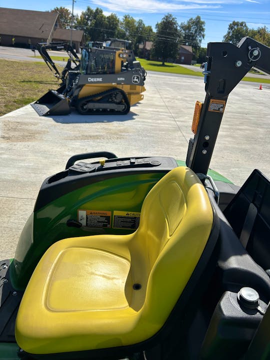 John Deere 4066M