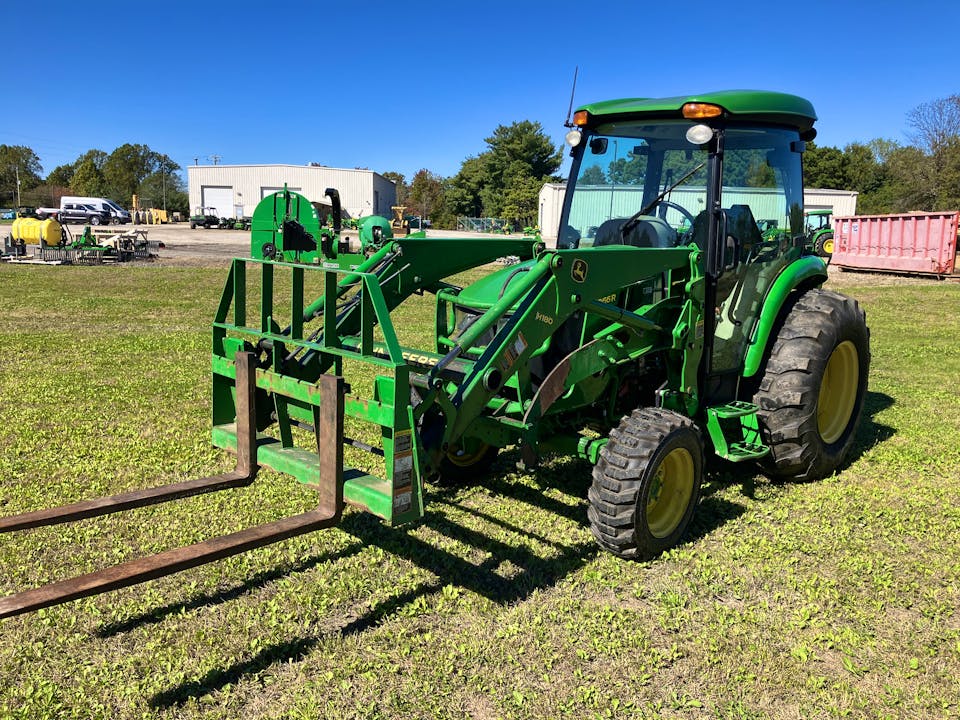 John Deere 4066R