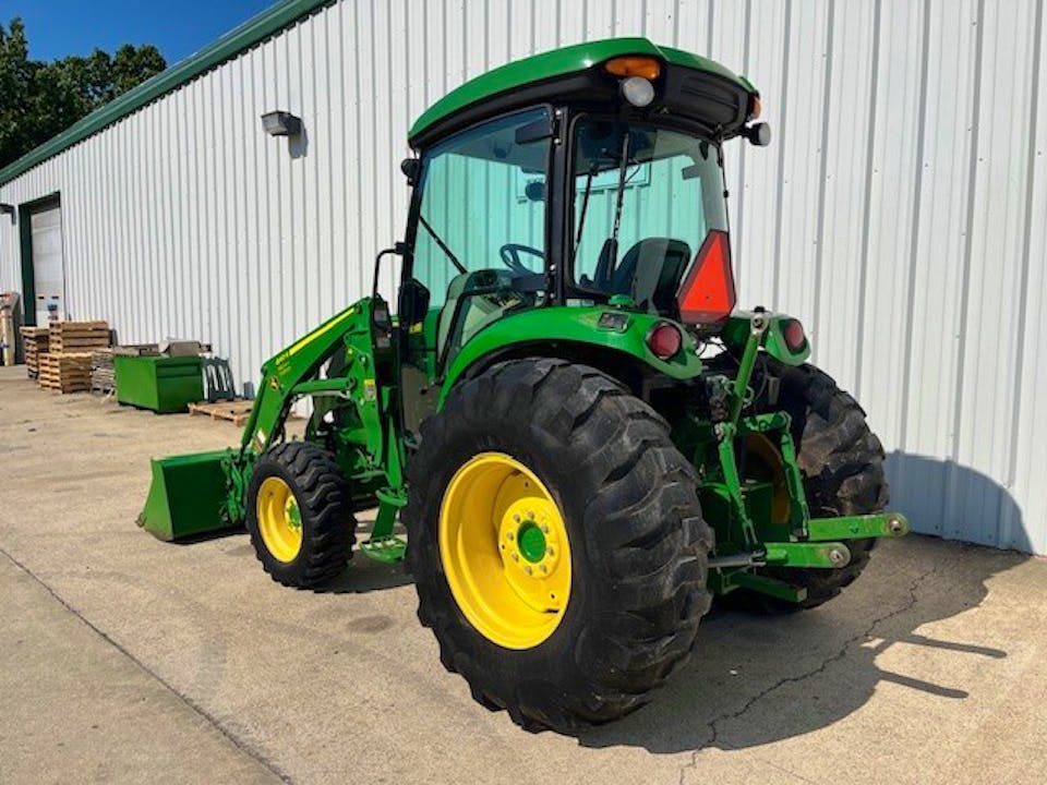 John Deere 4066R