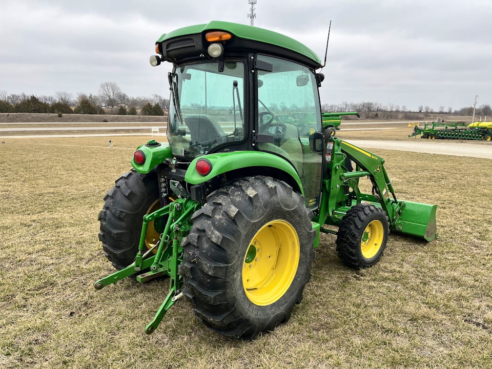John Deere 4066R