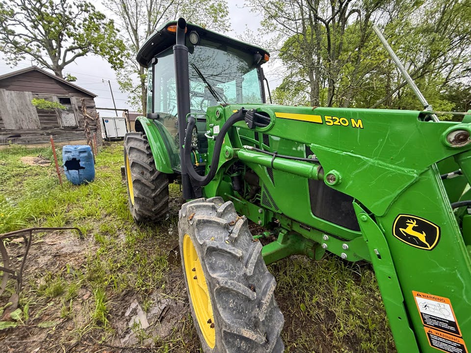 John Deere 5100E