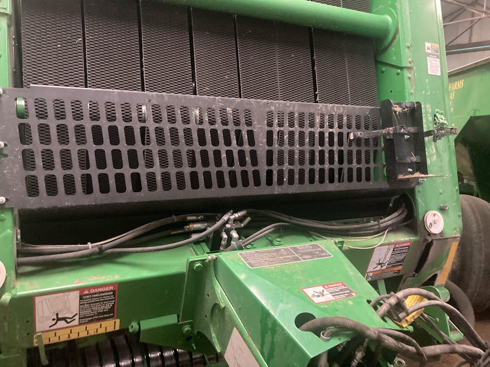 John Deere 560M