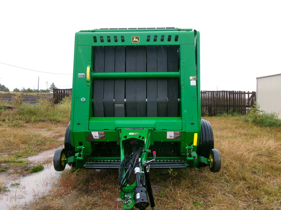 John Deere 560M