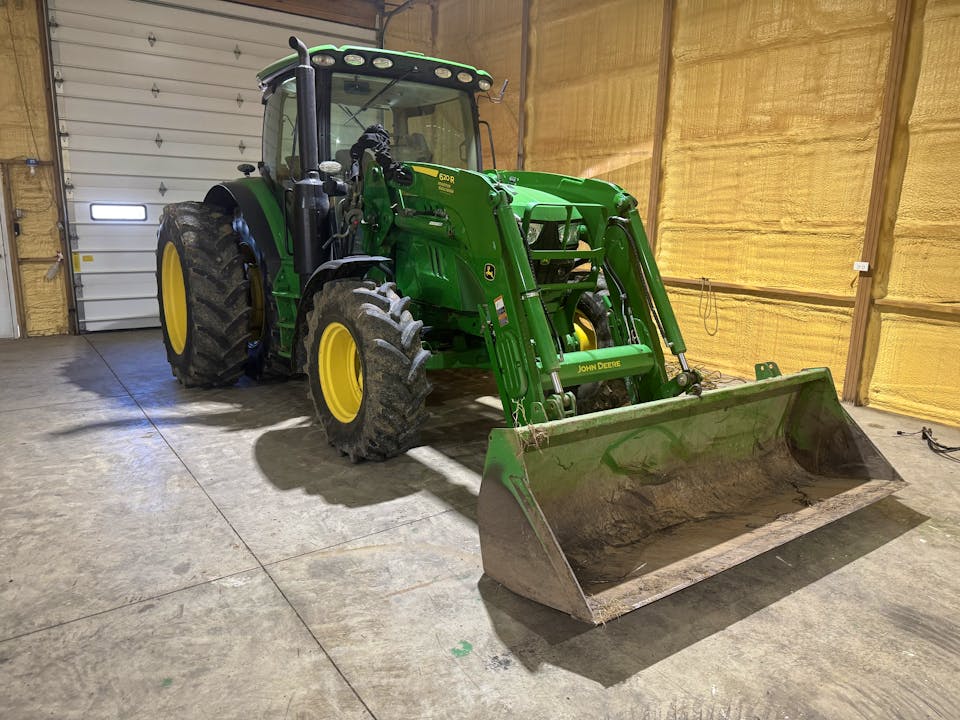 John Deere 6130R