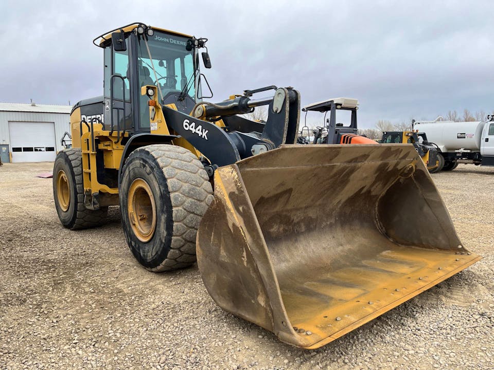 John Deere 644K