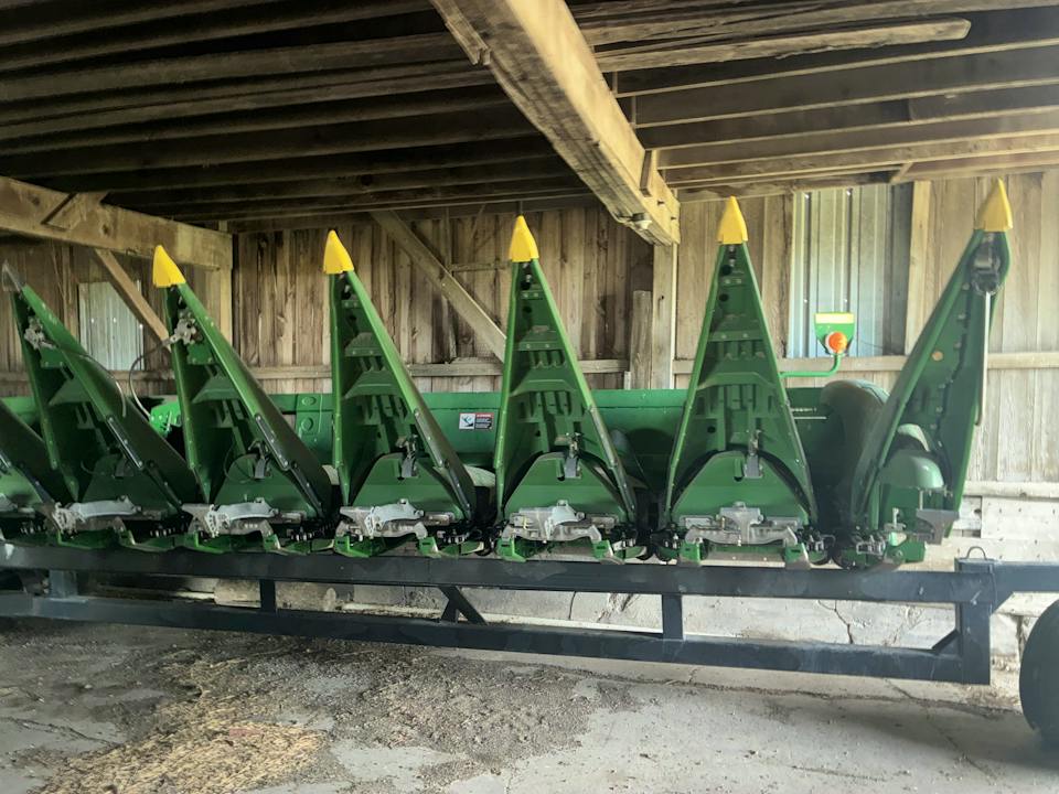 John Deere 712C