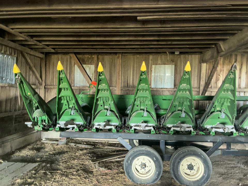 John Deere 712C