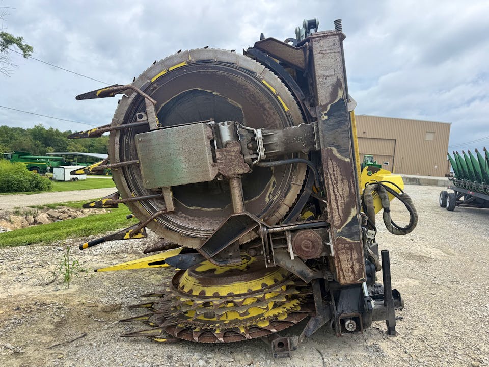 John Deere 772