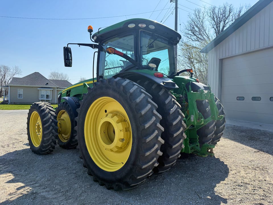 John Deere 8295R