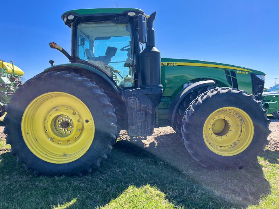 John Deere 8295R